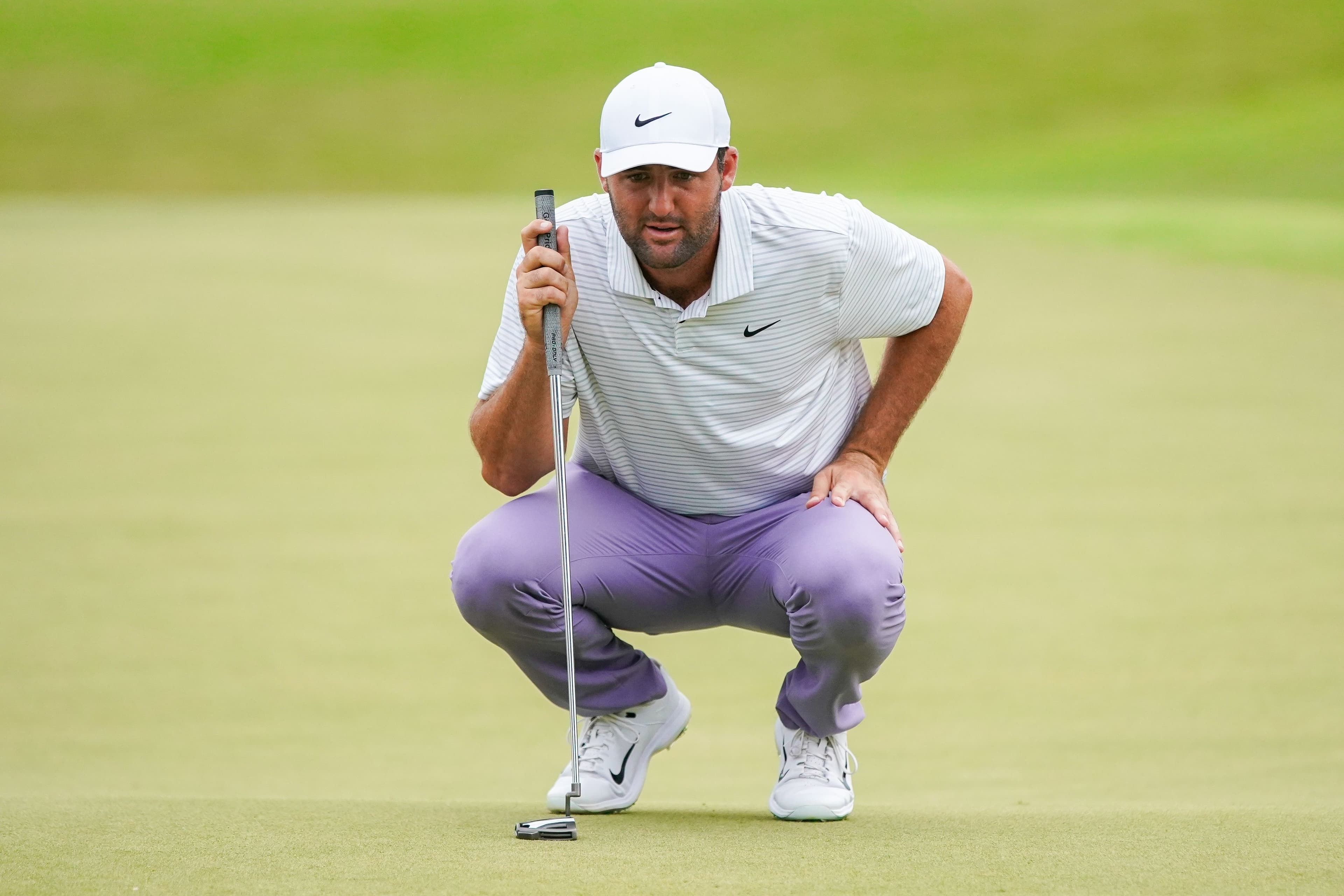 Scottie Scheffler dominiert mit konstantem Spiel – Warum seine Form aktuell das Maß aller Dinge auf der PGA Tour ist
