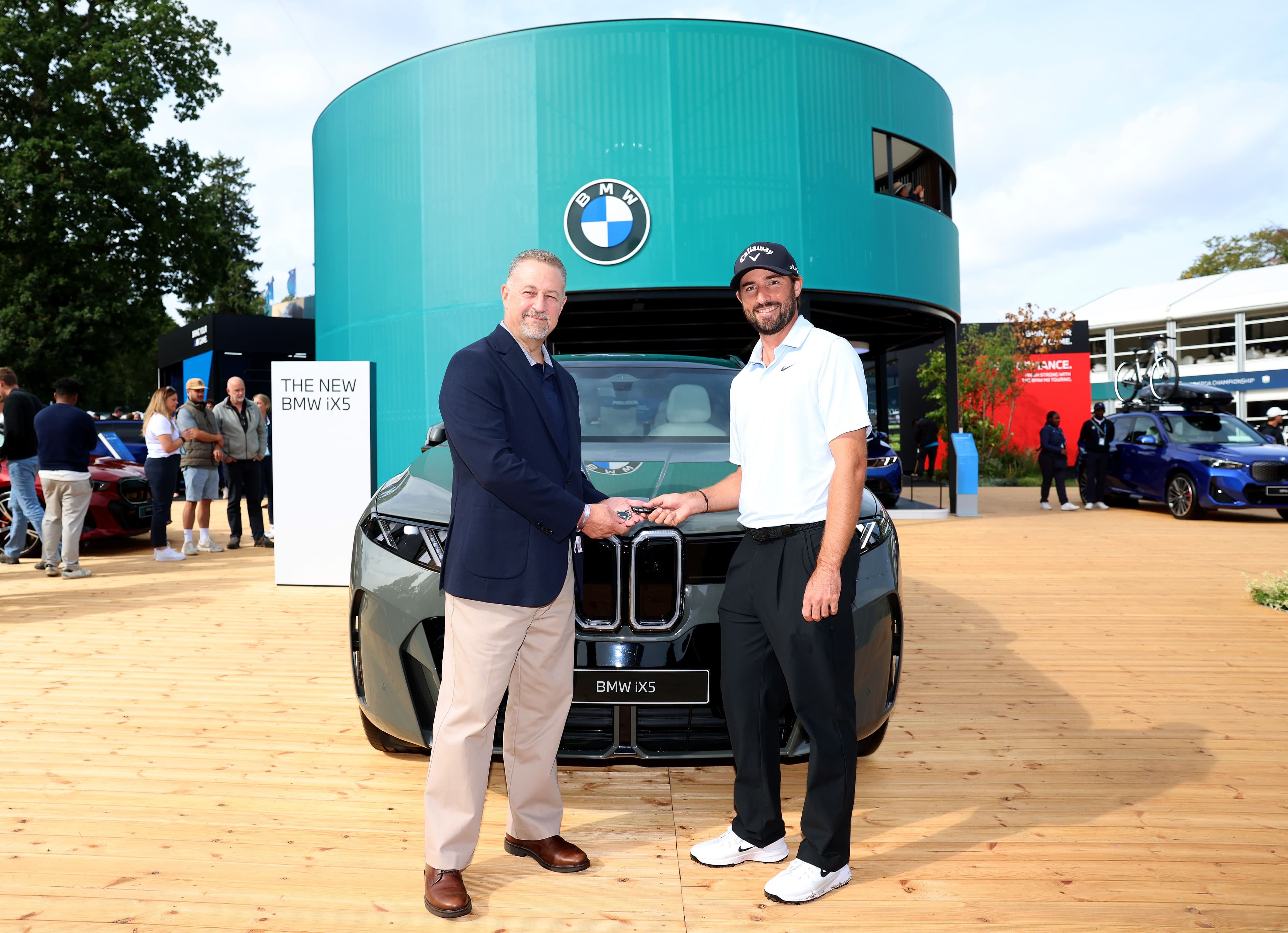 J.J. Spaun triumphiert beim Wentworth-Debüt – Frédéric Lacroix gewinnt mit einem Ass den neuen BMW iX5