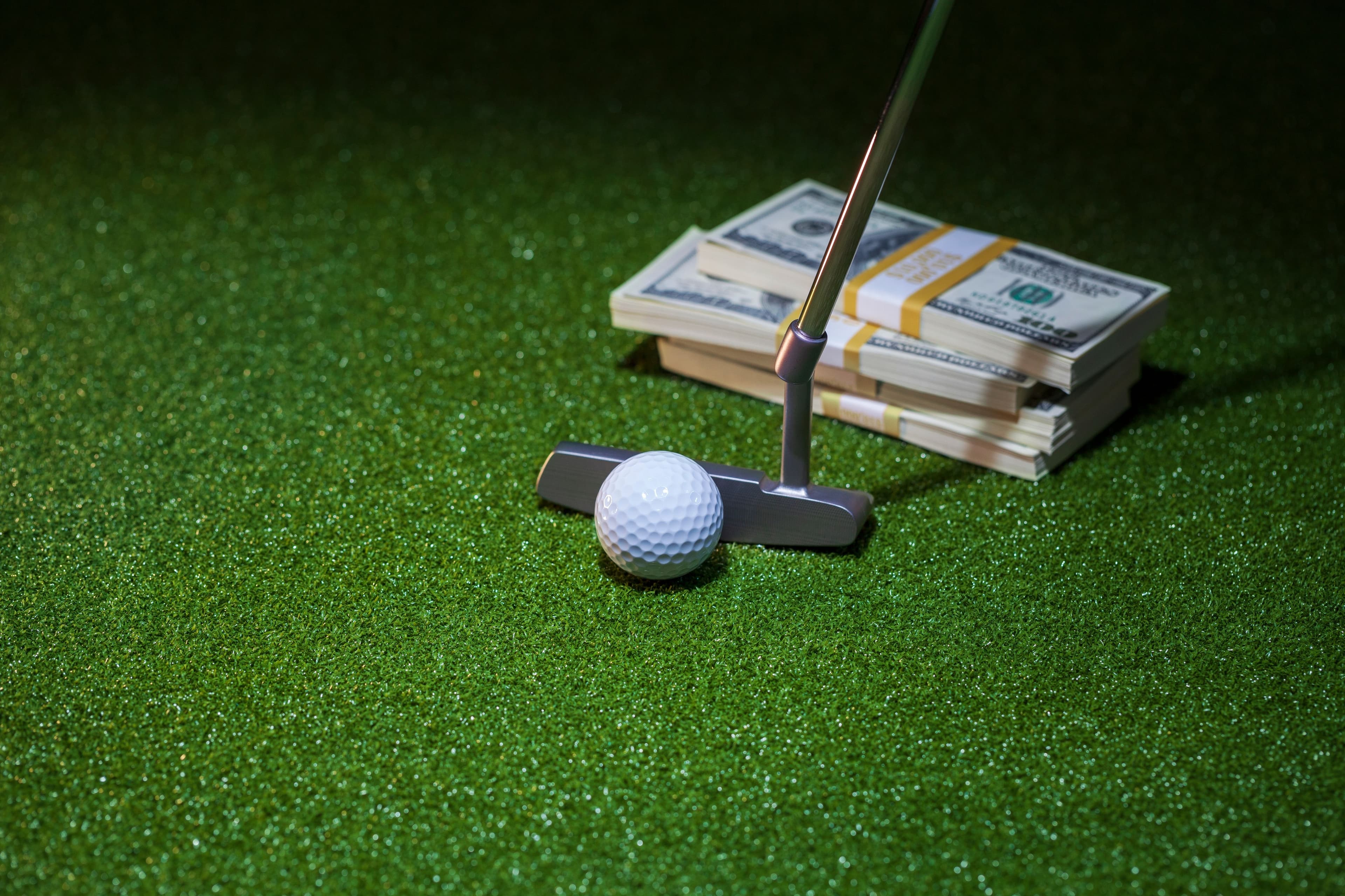 Wie verdienen Golfprofis abseits des Platzes Geld?